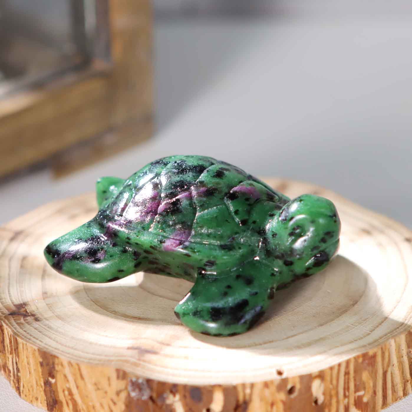 Ruby Zoisite Turtle